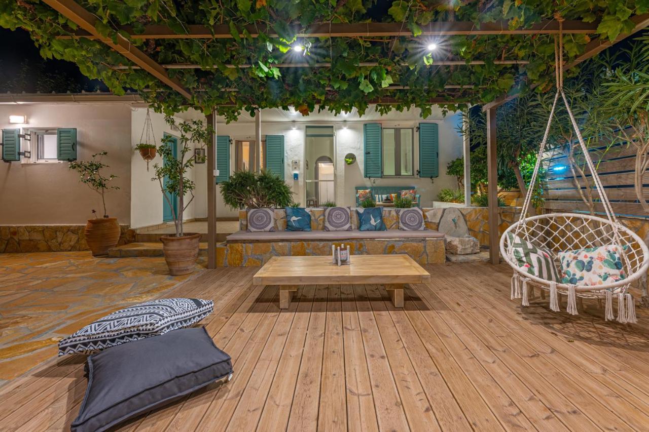 Villa Anemos House